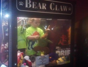 boyinclawmachine